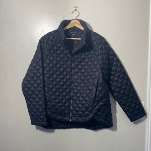 NWOT black Athleta Whisper Featherless Puffer Jacket. Size L.